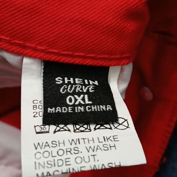 Shein Curve red distressed jeans Sz 0XL (14) NWOT - Picture 5 of 5